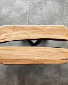 Handmade Clear Epoxy Coffee Table – Crystal-Clear Resin Furniture