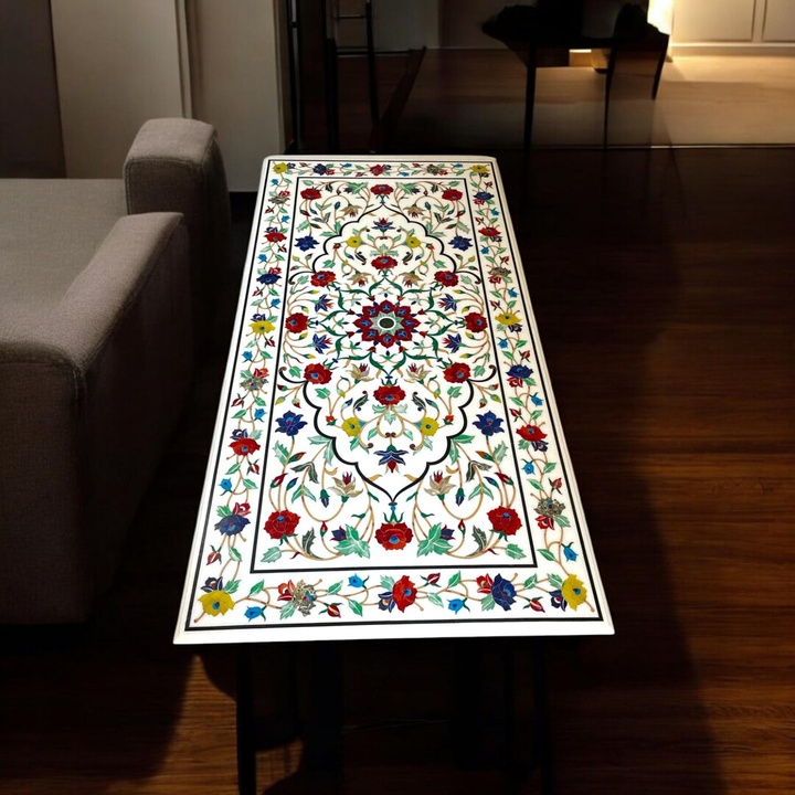 White marble inlay coffee table with Pietra Dura floral design