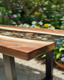 Handcrafted Clear Epoxy Coffee Table – Minimalist Design with Natural Pebbles